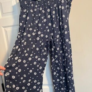 Floral Navy wide leg pants